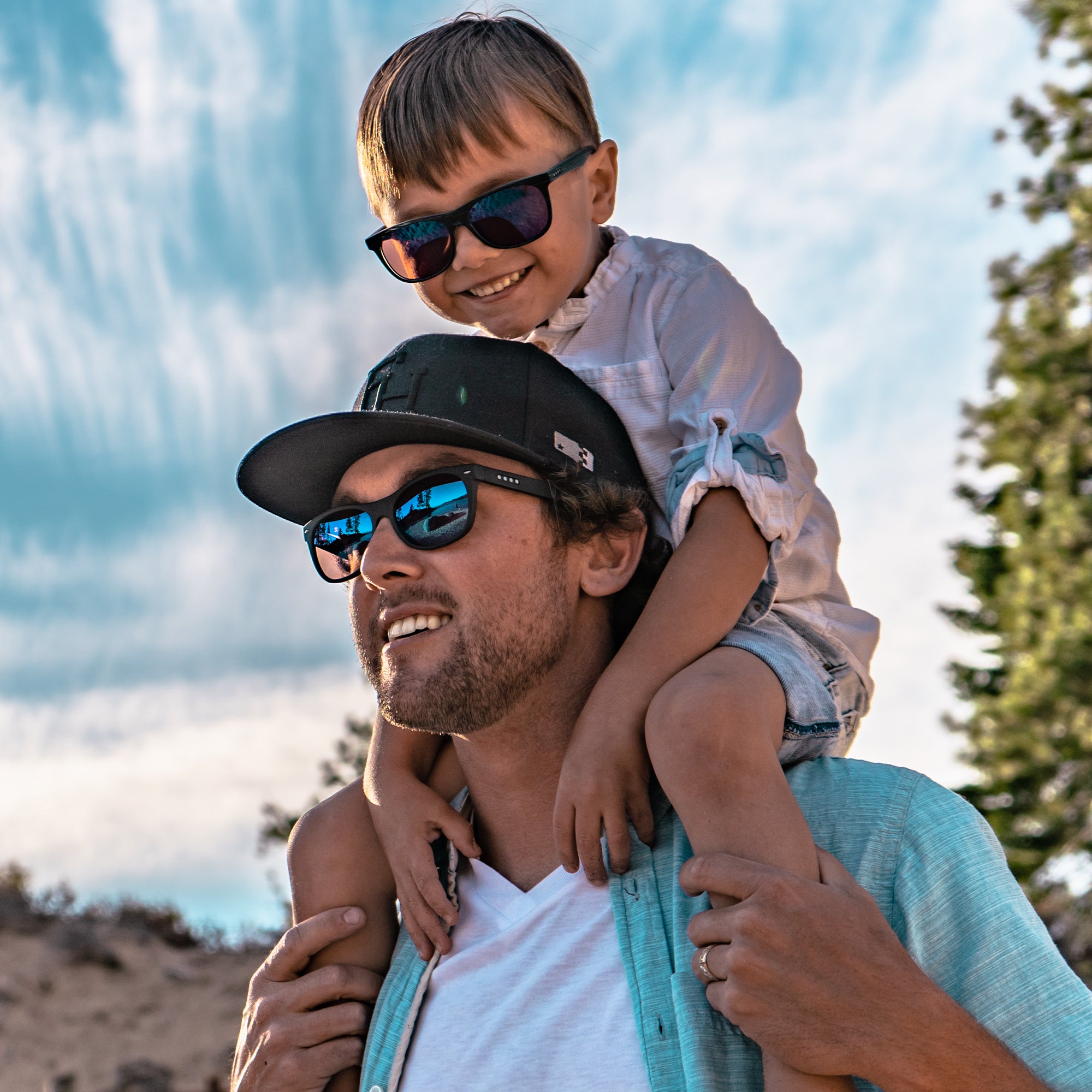 Ellis Smooth Black Polarised Protan Plano